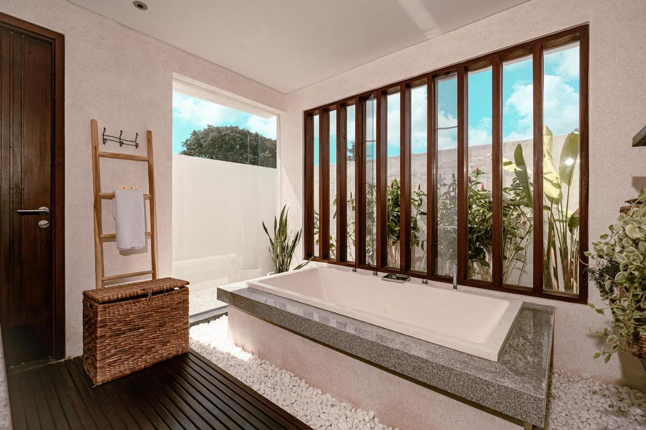 Sunset Palms Beach Villa จิมบาราน ภายนอก รูปภาพ